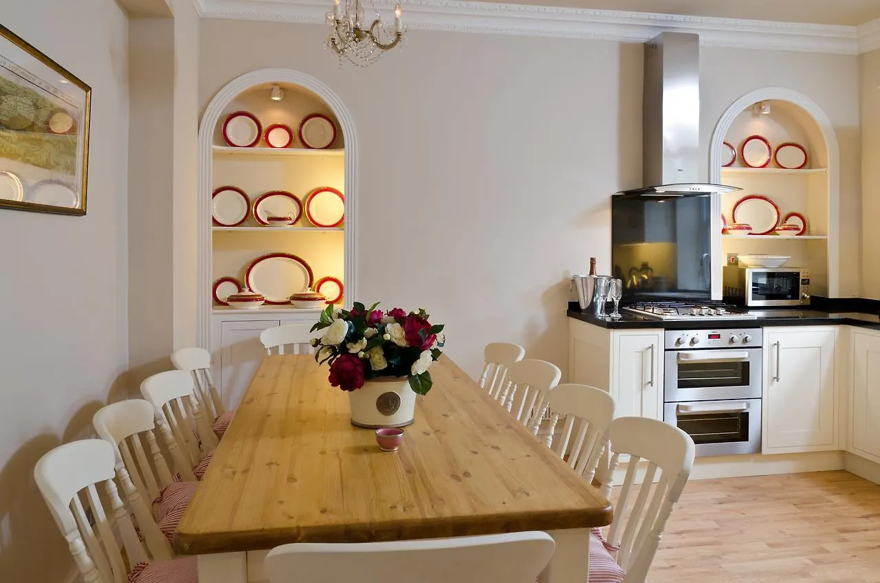 Lady Margaret'S Villa Bath Holiday home