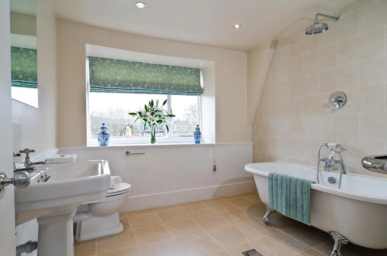 Lady Margaret'S Villa Bath 0*,  United Kingdom